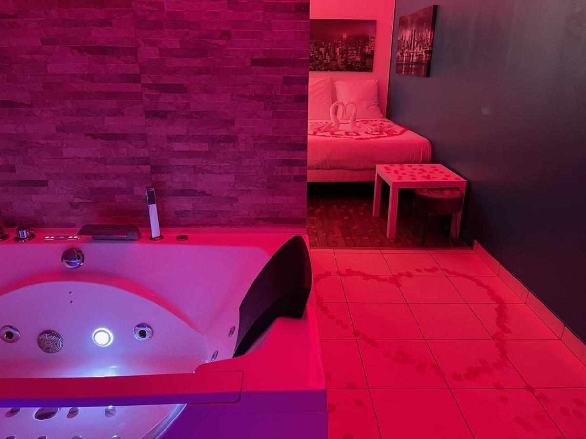 Spa Enzo Appartement Avec Jacuzzi Privatif Lião Exterior foto